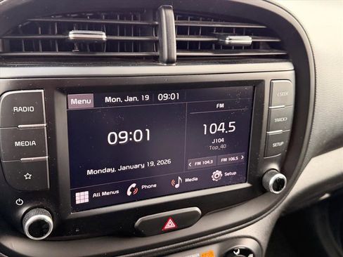 Used 2024 Kia Soul LX w/ Option Group 015 image 19