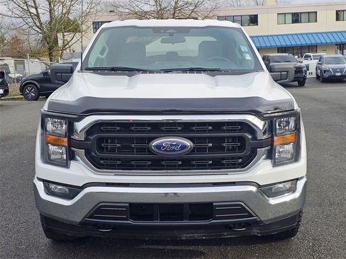 Used 2023 Ford F150 XLT w/ Trailer Tow Package image 2