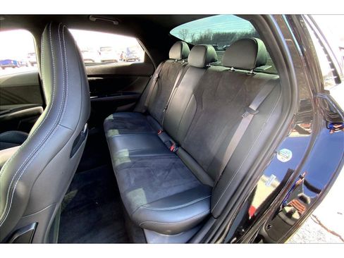 Used 2025 Hyundai Elantra N image 21