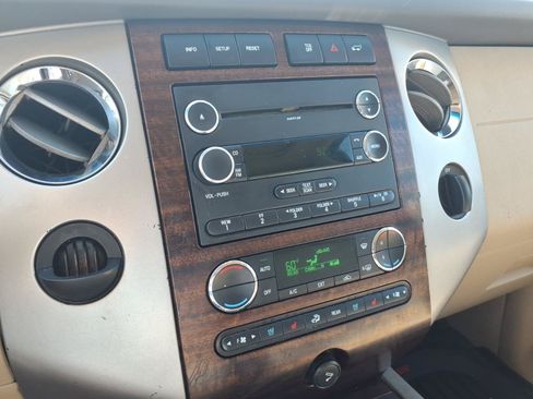 Used 2012 Ford Expedition EL XLT RWD image 21