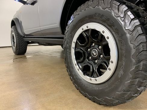 Used 2023 Ford Bronco Badlands AWD/4WD image 15