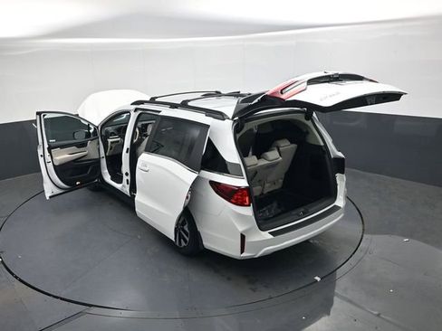 New 2026 Honda Odyssey EX-L image 38