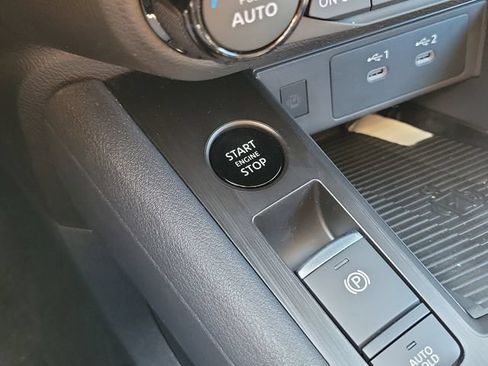 New 2026 Nissan Kicks SV FWD image 27