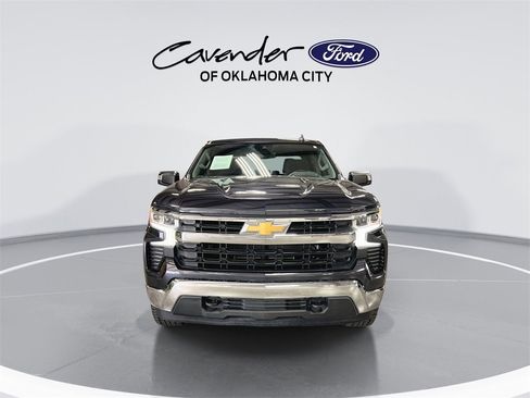 Used 2022 Chevrolet Silverado 1500 LT image 3