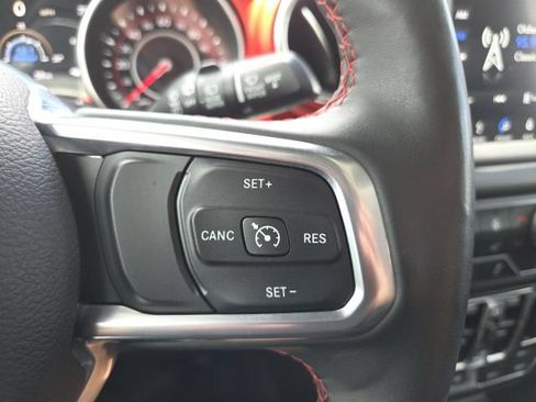 Used 2019 Jeep Wrangler Unlimited Rubicon AWD/4WD image 33