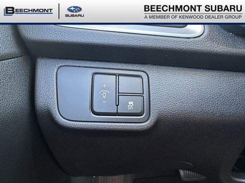 Used 2020 Hyundai Accent Limited image 14