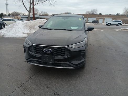Used 2025 Ford Escape ST-Line image 18