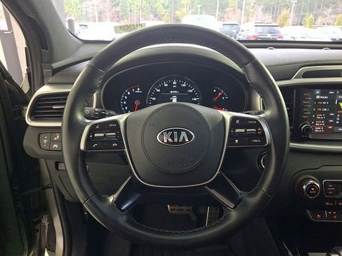 Used 2019 Kia Sorento SX image 21