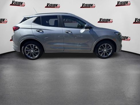 Used 2023 Buick Encore GX Select w/ Sport Touring Package FWD image 4