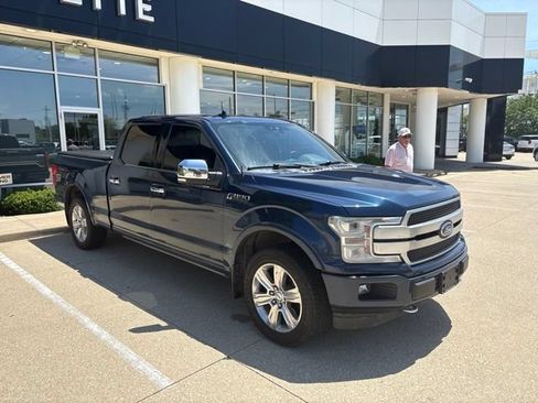 Used 2018 Ford F150 Platinum w/ Equipment Group 701A Luxury AWD/4WD image 2