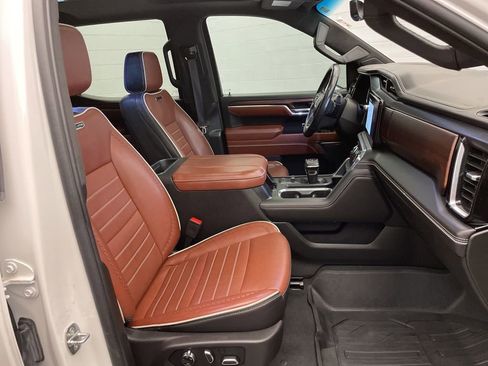 Used 2024 GMC Sierra 1500 Denali Ultimate image 25