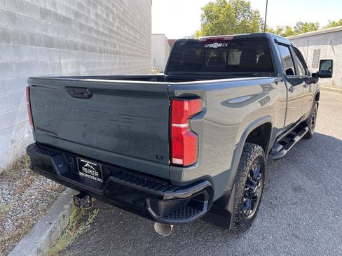 Used 2025 Chevrolet Silverado 3500 LT w/ Trail Boss Package AWD/4WD image 4