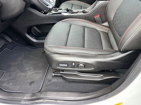 Used 2023 Chevrolet Bolt EUV Premier w/ Sun & Sound Package image 28