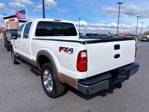 Used 2013 Ford F250 Lariat w/ Lariat Ultimate Pkg image 4