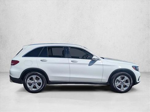 Used 2018 Mercedes-Benz GLC 300 image 4