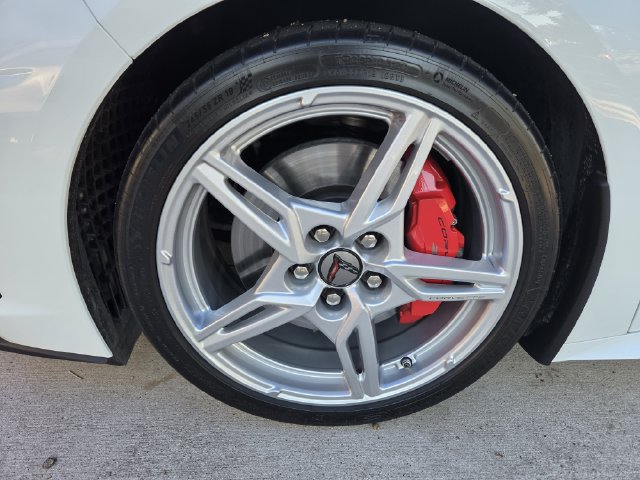 Used 2020 Chevrolet Corvette Stingray Preferred Cpe w/ 2LT Preferred Equipment Group RWD image 9