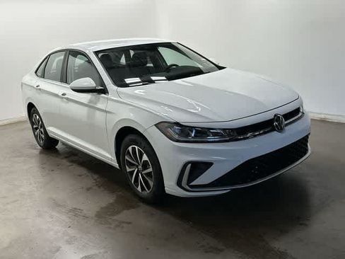 Used 2026 Volkswagen Jetta S FWD image 26
