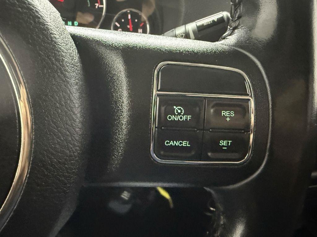 Used 2018 Jeep Wrangler Unlimited Sport AWD/4WD image 12