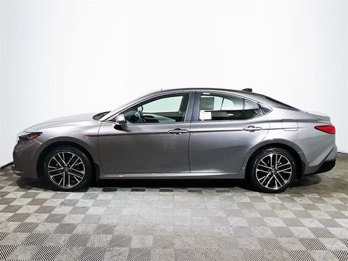 New 2026 Toyota Camry XLE image 5