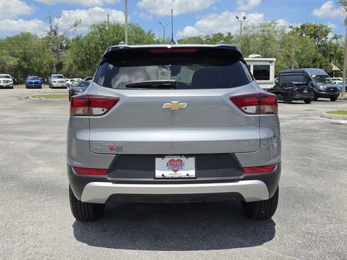 Used 2023 Chevrolet TrailBlazer LT w/ Convenience Package AWD/4WD image 4