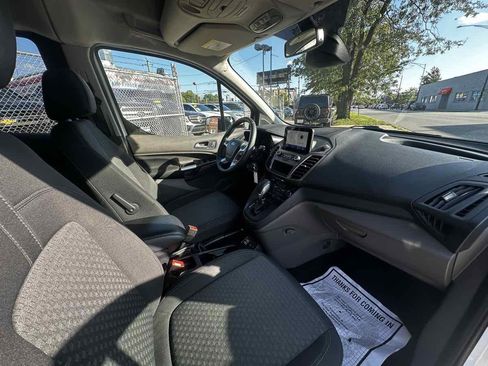 Used 2020 Ford Transit Connect XLT image 20