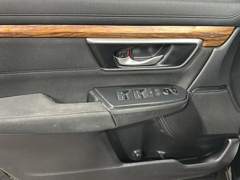 Used 2018 Honda CR-V EX image 10