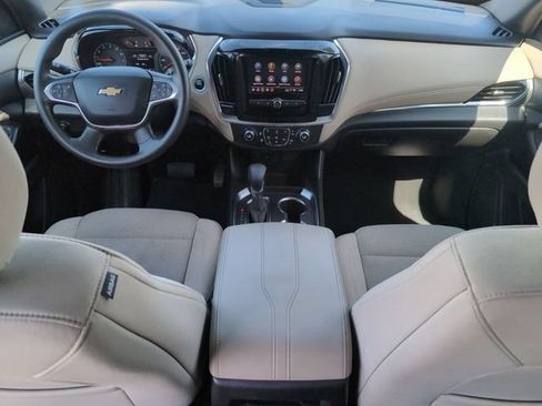 Certified 2023 Chevrolet Traverse LS FWD image 19
