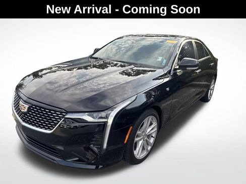 Used 2024 Cadillac CT4 Luxury RWD image 2