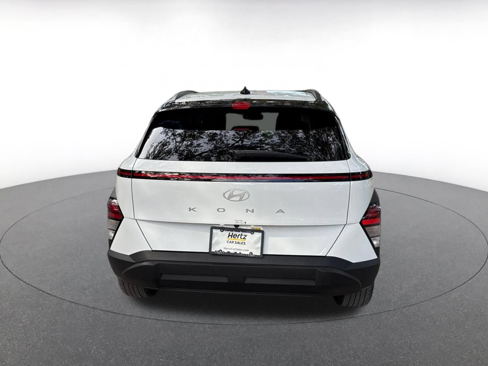 Used 2026 Hyundai Kona SEL Sport FWD image 9