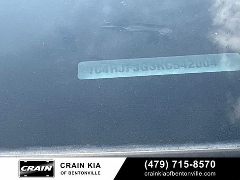 Used 2019 Jeep Grand Cherokee Summit w/ Platinum Series Group AWD/4WD image 29
