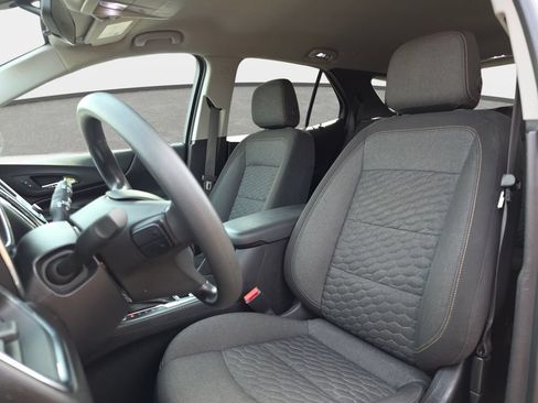 Used 2019 Chevrolet Equinox LT w/ LPO, Floor Liner Package FWD image 12