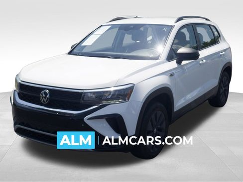 Used 2024 Volkswagen Taos S FWD image 1