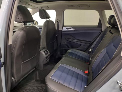 New 2026 Volkswagen Taos SEL AWD/4WD image 22