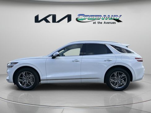 Used 2025 Genesis GV70 2.5T w/ Advanced Package AWD/4WD image 3