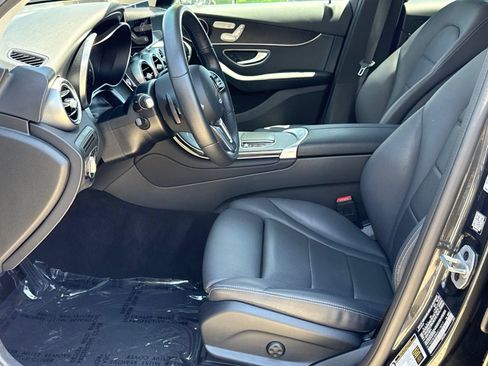 Used 2022 Mercedes-Benz GLC 300 image 26