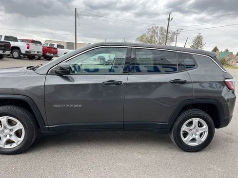Used 2022 Jeep Compass Sport AWD/4WD image 8
