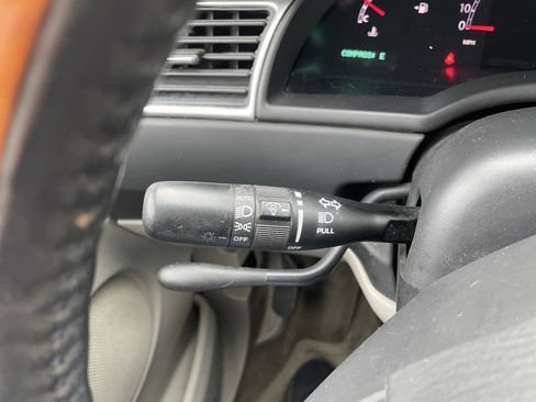 Used 2007 Chrysler Pacifica Limited image 16