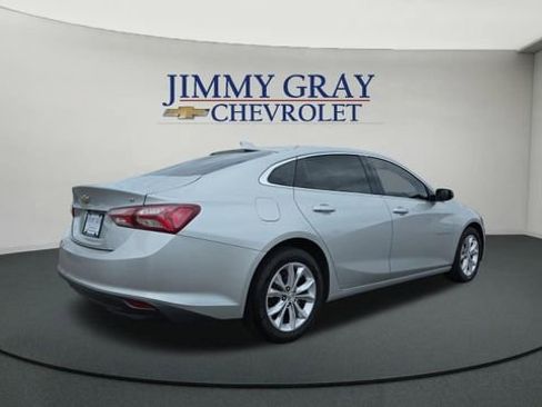 Used 2021 Chevrolet Malibu LT image 5