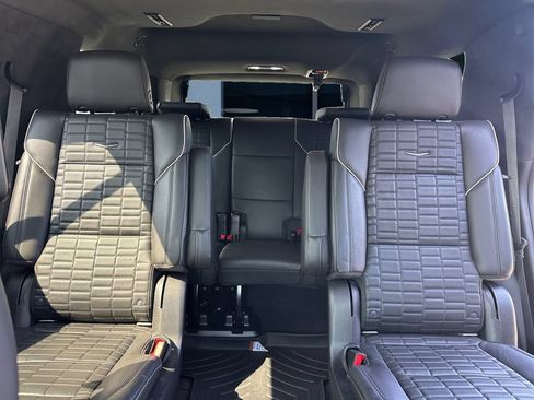 Used 2021 Cadillac Escalade Sport Platinum w/ LPO, ONYX Package AWD/4WD image 12