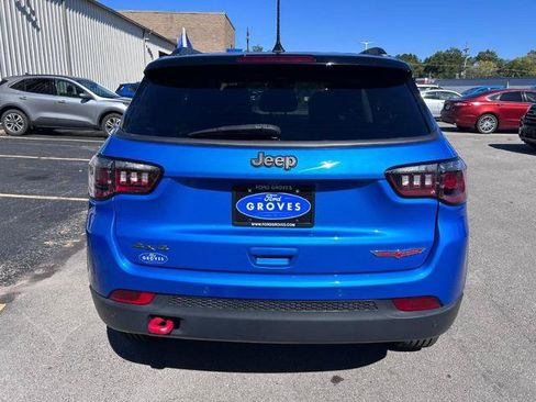 Used 2021 Jeep Compass Trailhawk w/ Sun and Sound Group AWD/4WD image 6