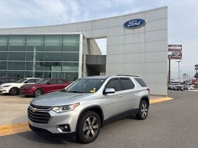 Used 2019 Chevrolet Traverse LT w/ LT Premium Package