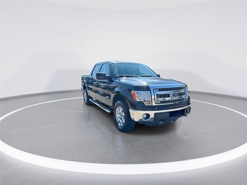 Used 2013 Ford F150 XLT w/ Luxury Equipment Group AWD/4WD image 2