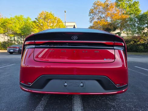 New 2026 Toyota Prius LE image 10