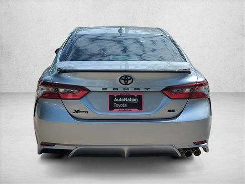 Used 2023 Toyota Camry SE FWD image 6