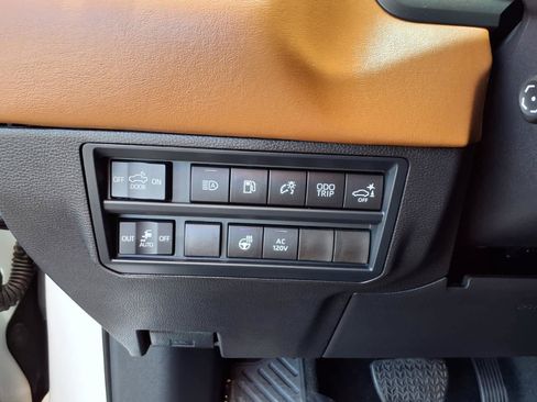 Used 2026 Toyota Tundra 1794 Edition AWD/4WD image 18
