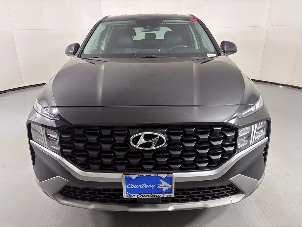 Used 2023 Hyundai Santa Fe SE AWD/4WD image 3