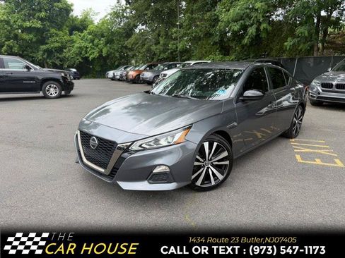 Used 2020 Nissan Altima 2.5 SR FWD image 1