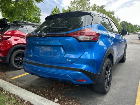 Used 2022 Nissan Kicks SV FWD image 4