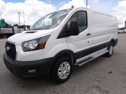 Used 2025 Ford Transit 250 Low Roof w/ Exterior Upgrade Package RWD image 3