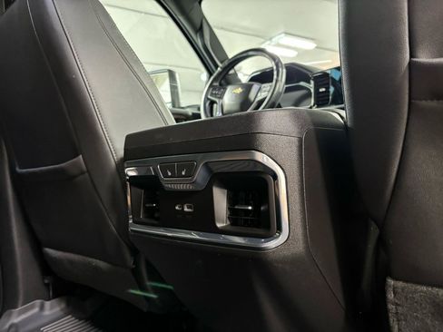 Used 2024 Chevrolet Silverado 1500 High Country w/ Technology Package AWD/4WD image 22